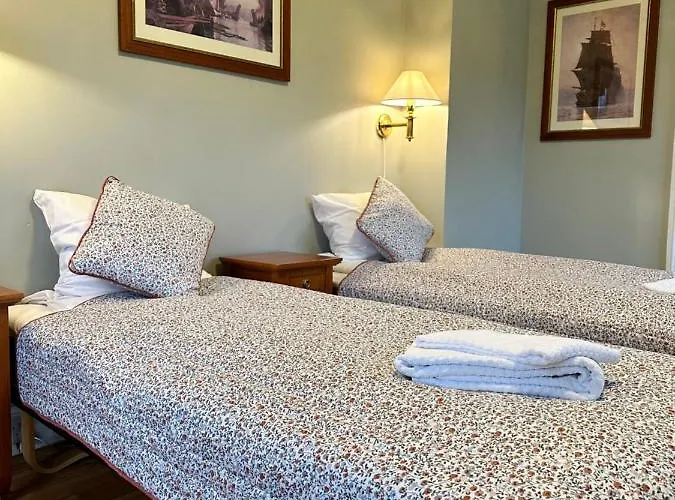 Bed & Breakfast Forvalterboligen 3*