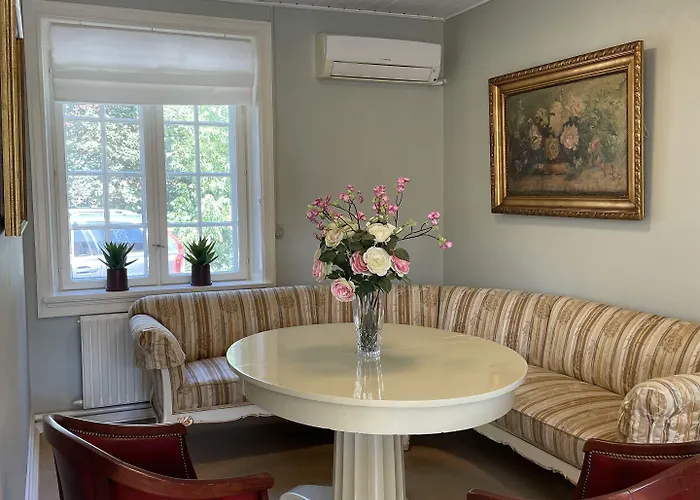 Bed & Breakfast Forvalterboligen Hadsund