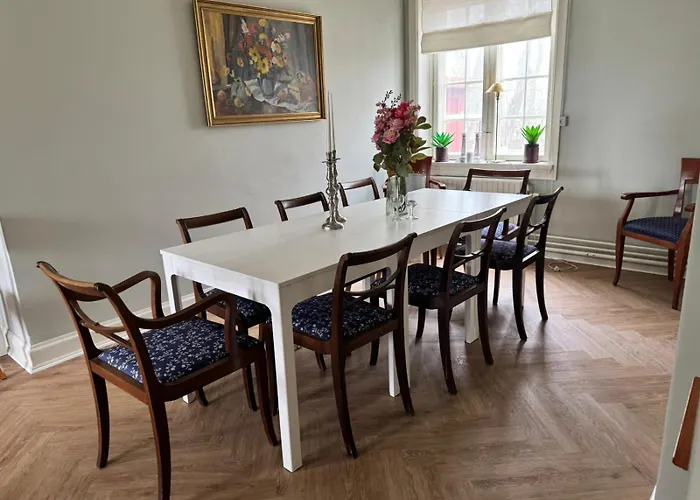 Forvalterboligen Bed & Breakfast Hadsund